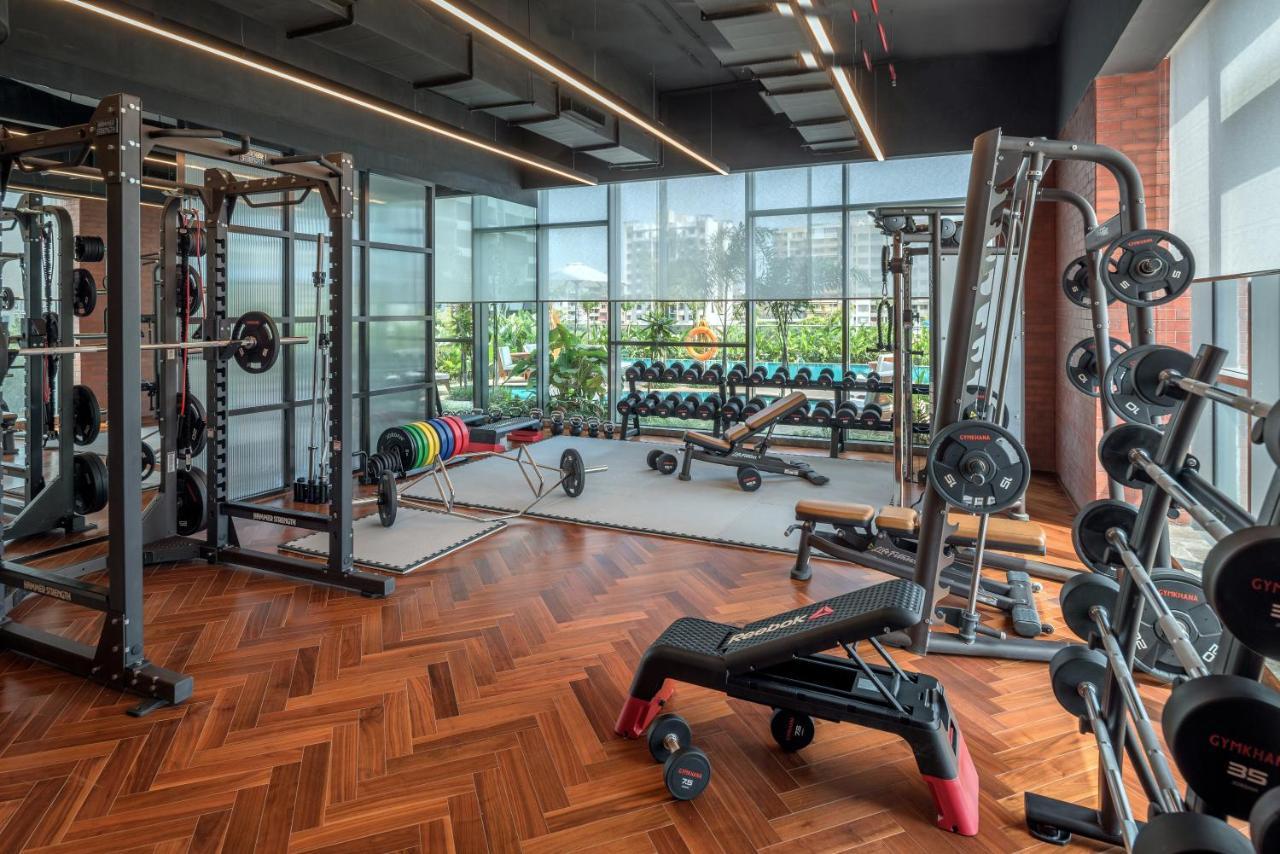 Radisson Blu Hotel & Spa, Nāsik Eksteriør bilde