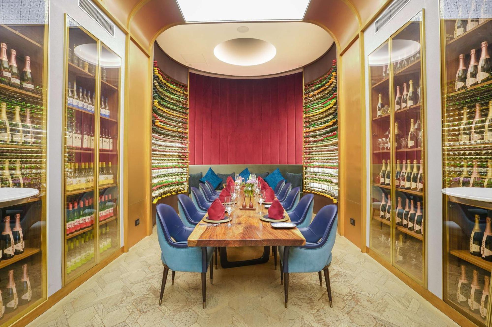 Radisson Blu Hotel & Spa, Nāsik Eksteriør bilde